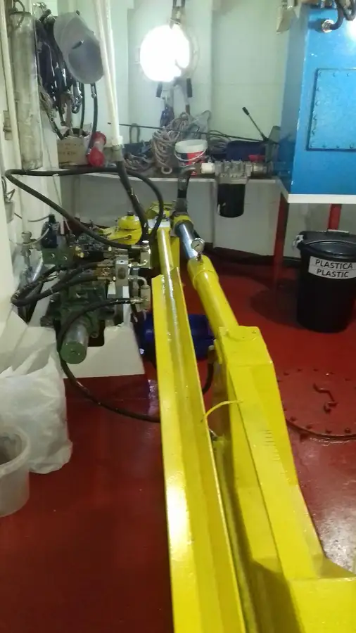 Kapal dredger kanggo didol