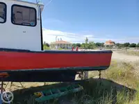 Kapal pangolahan iwak kanggo didol