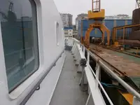 Kapal kontainer kanggo didol
