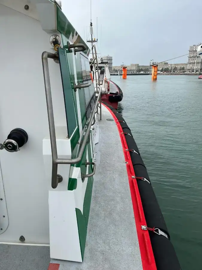 Kapal pilot kanggo didol