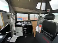 Kapal kontainer kanggo didol