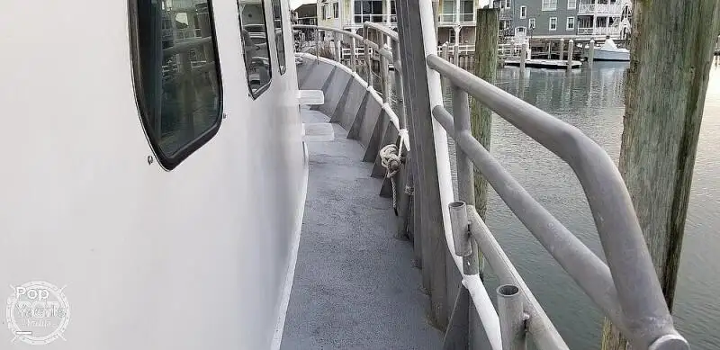 Kapal trawler kanggo didol