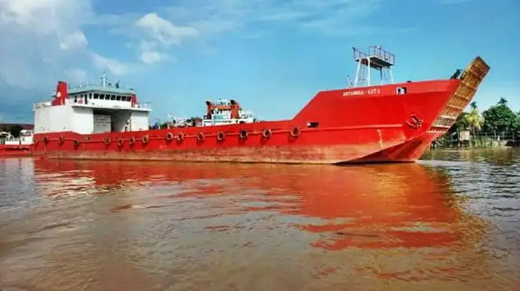 Kapal pendaratan, tangki kanggo didol