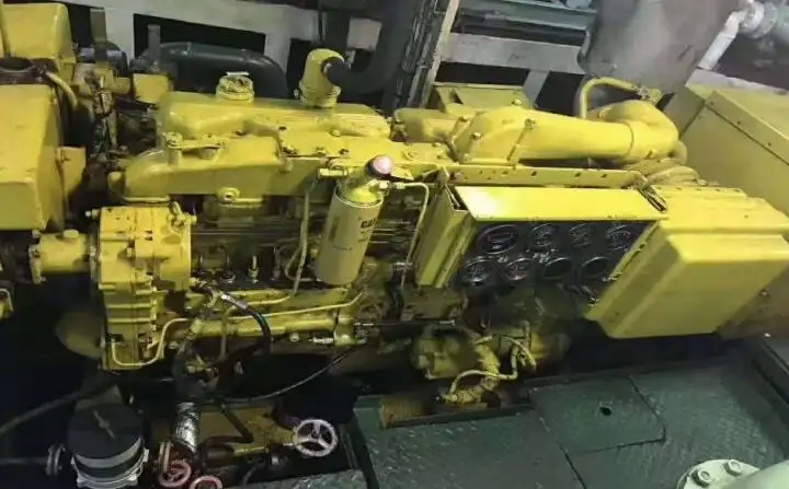 Kapal tanker minyak/bahan kimia kanggo didol