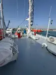 Kapal kontainer kanggo didol