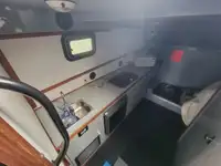 Kapal kerja kanggo didol