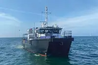 Katamaran kanggo didol
