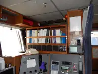 Kapal kerja kanggo didol