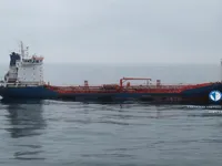Kapal tanker minyak/bahan kimia kanggo didol