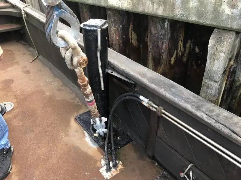 Kapal dredger kanggo didol