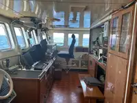 Kapal trawler kanggo didol