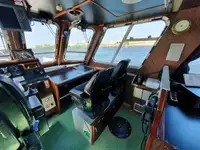 Kapal survei kanggo didol
