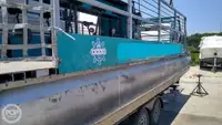 Kapal kontainer kanggo didol