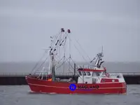 Kapal trawler berkas kanggo didol