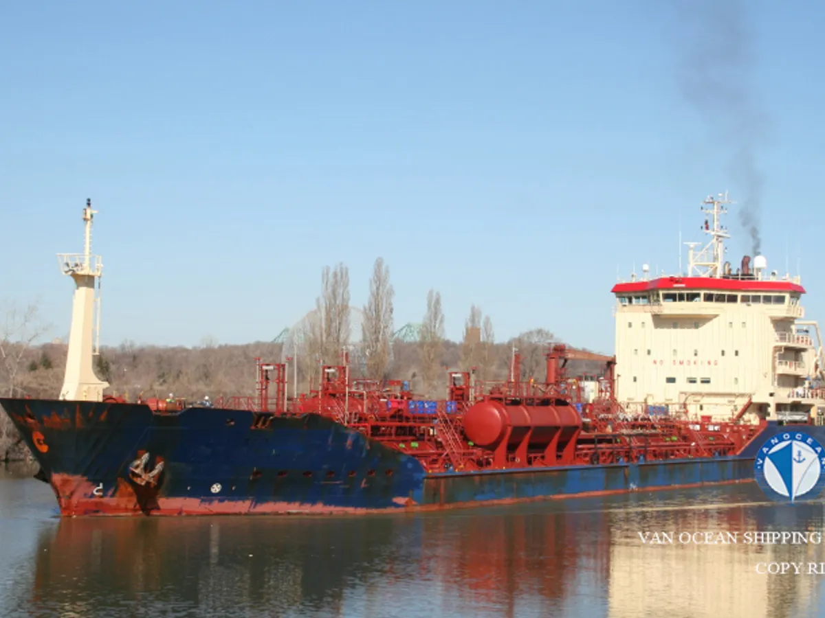 Kapal tanker minyak/bahan kimia kanggo didol