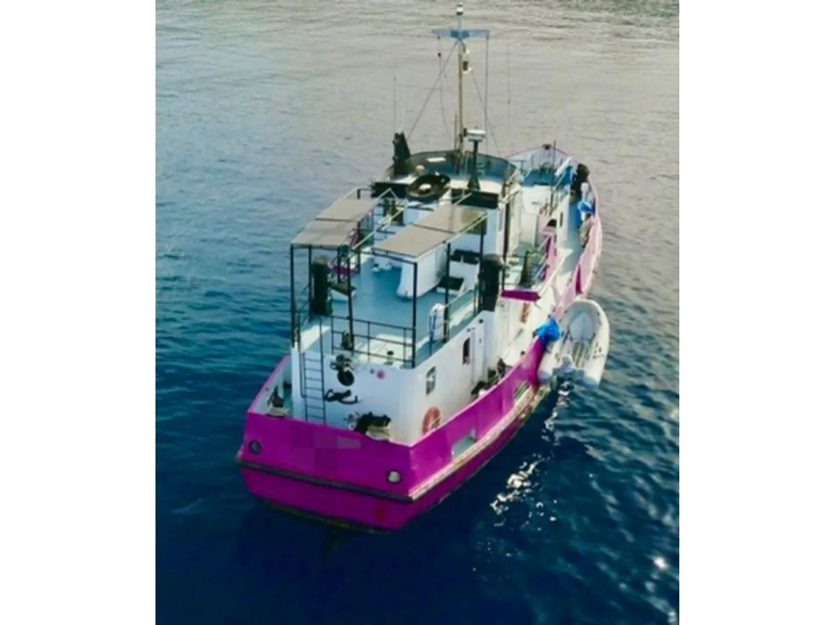 Yacht kanggo didol