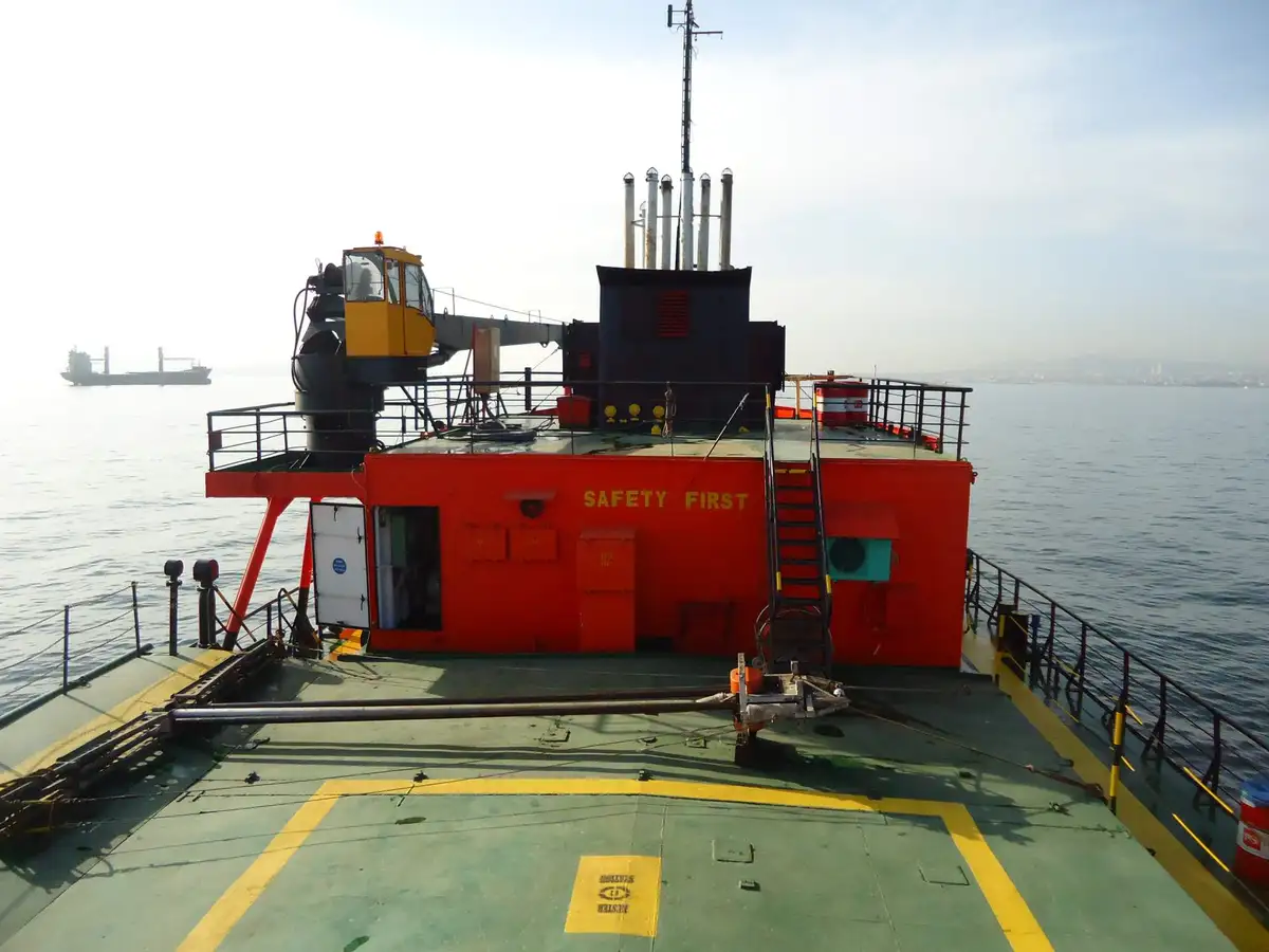 Kapal riset kanggo didol
