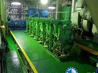 Kapal tanker minyak/bahan kimia kanggo didol