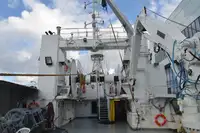 Kapal kontainer kanggo didol