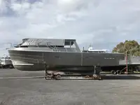 Kapal kerja kanggo didol