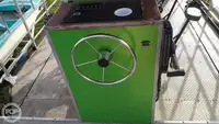 Kapal kontainer kanggo didol