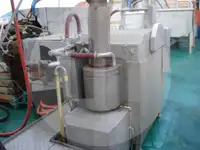 Kapal trawler berkas kanggo didol