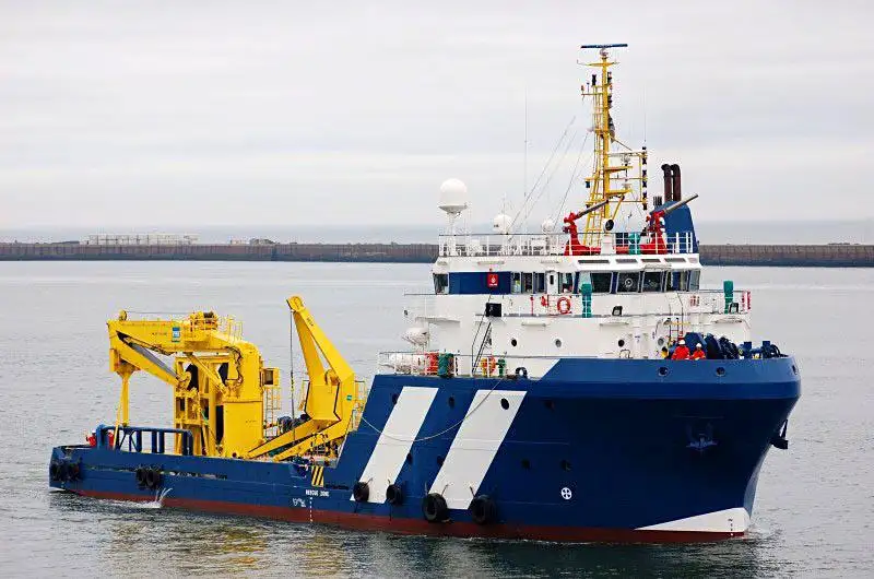 Kapal reefer kanggo didol