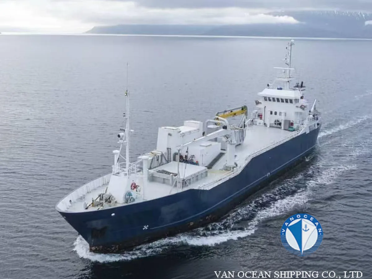 Kapal reefer kanggo didol