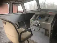 Kapal kerja kanggo didol