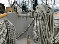 Kapal trawler kanggo didol
