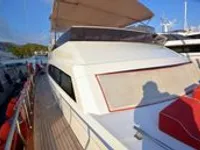 Yacht kanggo didol