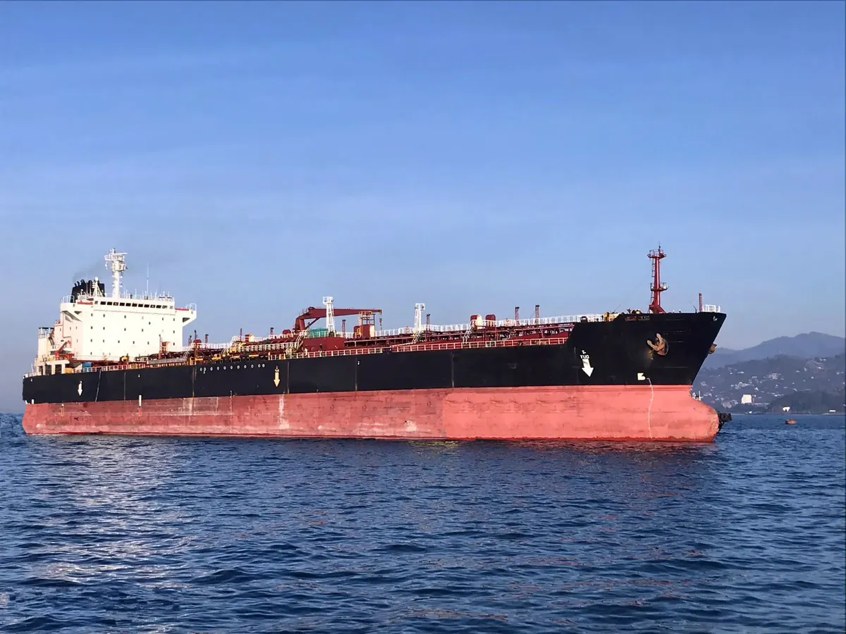 Kapal tanker minyak/bahan kimia kanggo didol
