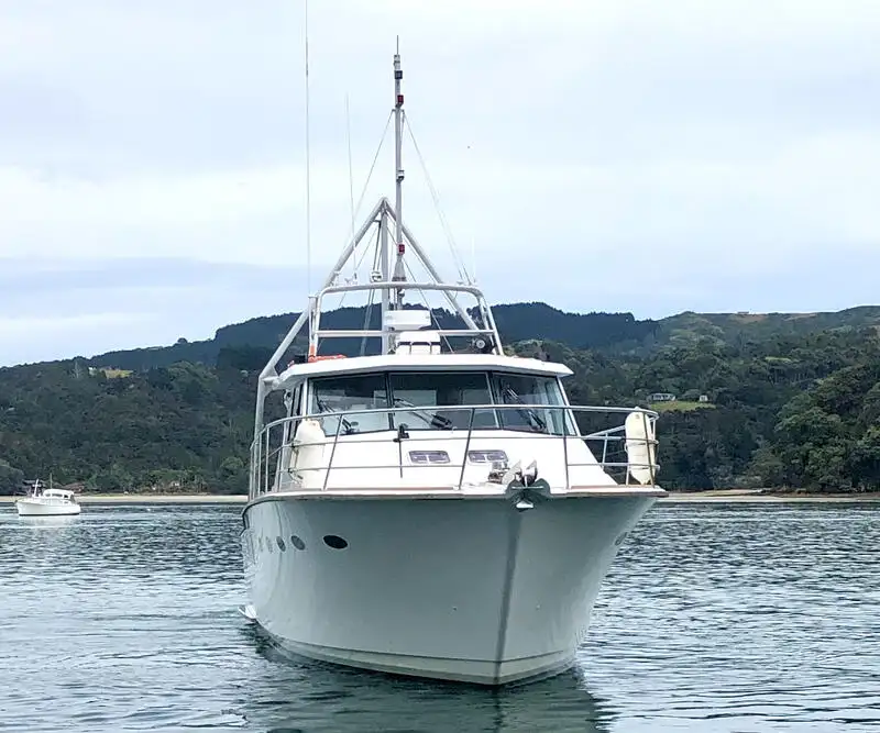 Kapal riset kanggo didol