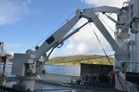 Kapal kontainer kanggo didol
