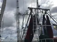 Kapal trawler kanggo didol