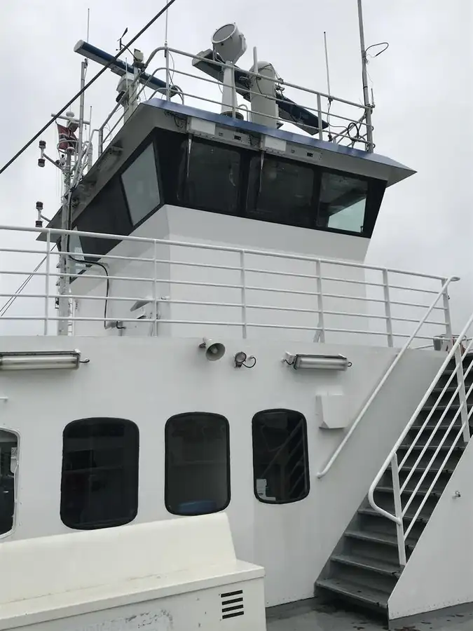 Kapal feri kanggo didol