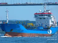 Kapal tanker minyak/bahan kimia kanggo didol