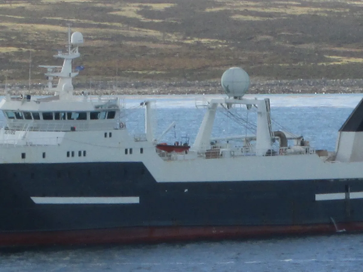 Kapal trawler kanggo didol