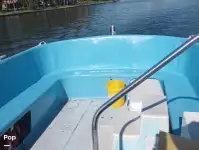 Kapal pesiar-feri kanggo didol