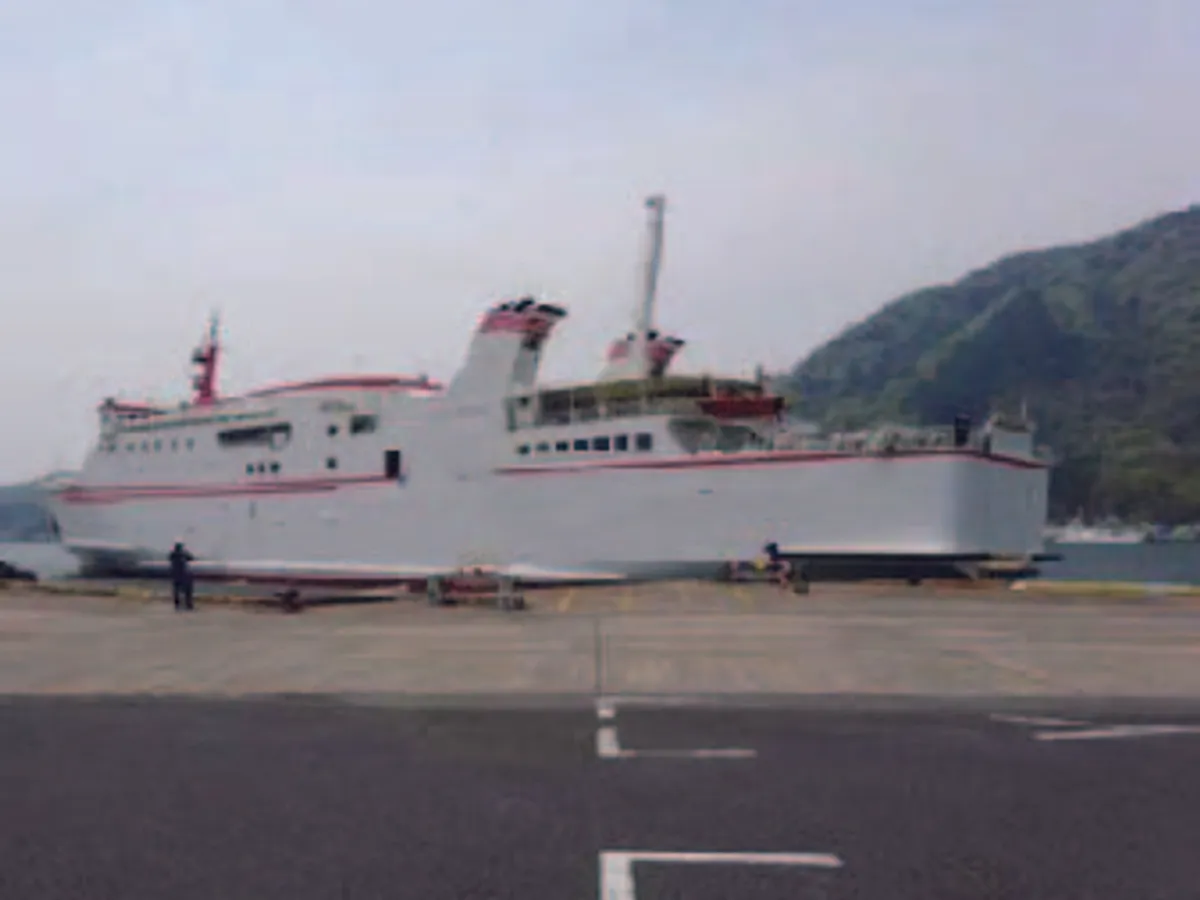 Kapal RoPax kanggo didol