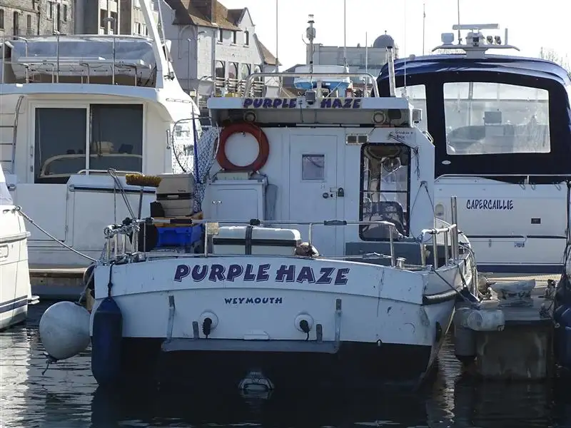 Kapal trawler kanggo didol
