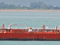 Kapal tanker minyak/bahan kimia kanggo didol