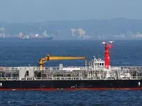 Kapal tanker minyak/bahan kimia kanggo didol