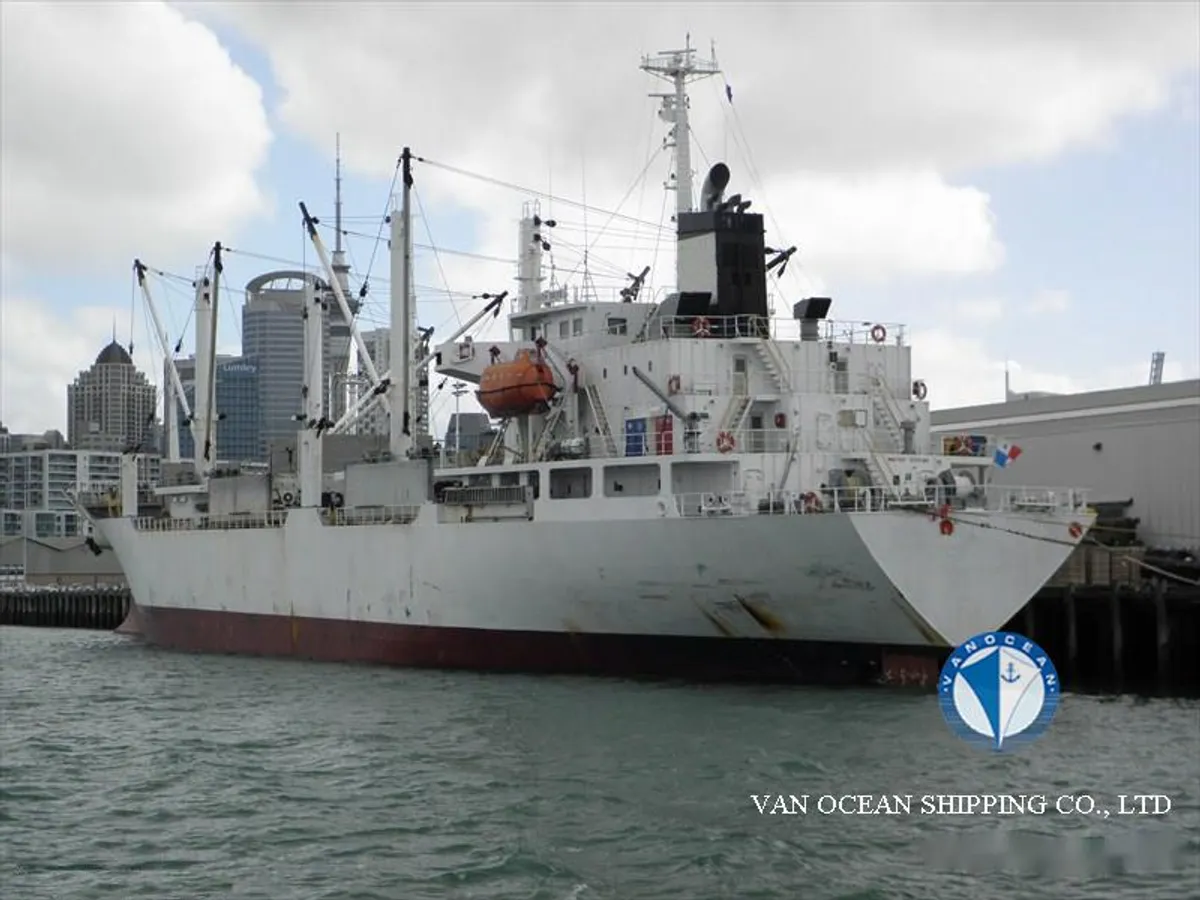 Kapal reefer kanggo didol