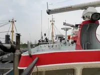 Kapal trawler kanggo didol