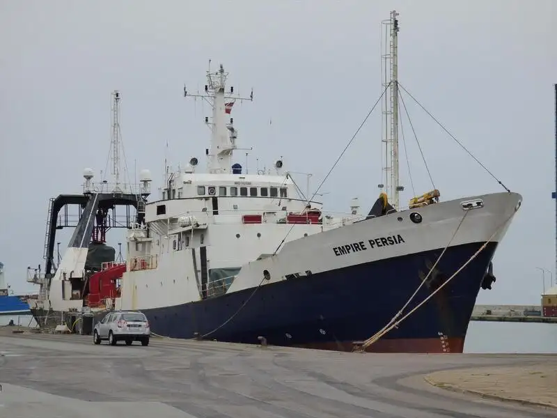 Kapal riset kanggo didol