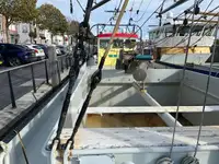 Kapal trawler kanggo didol
