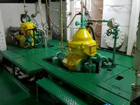 Kapal tanker minyak/bahan kimia kanggo didol