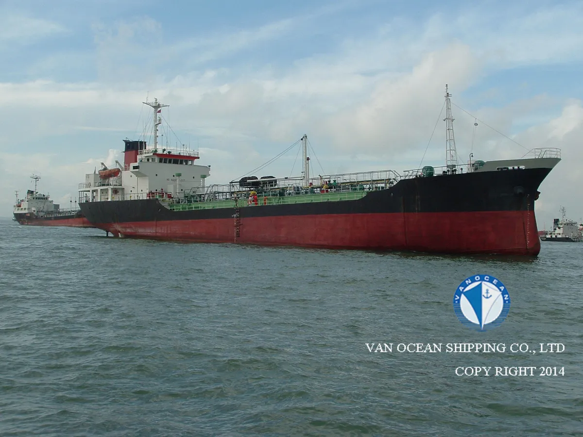 Kapal tanker minyak/bahan kimia kanggo didol