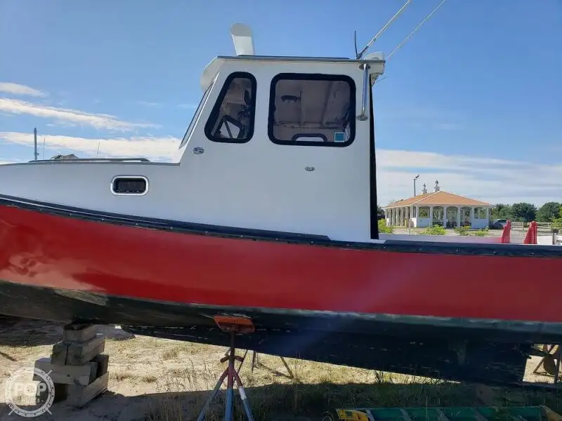 Kapal pangolahan iwak kanggo didol